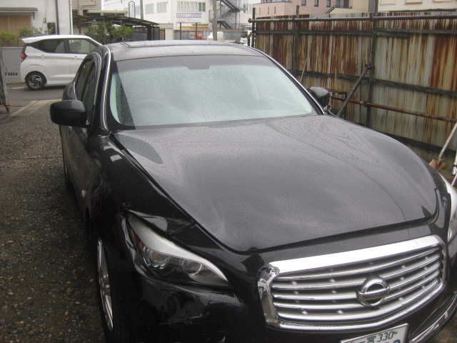 NISSAN フーガを買い取りました。